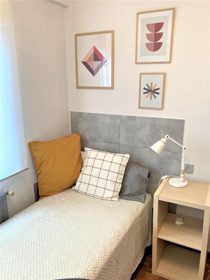 Tranquilidad Y Cercania. Wifi. Parking Incluido! Oviedo Exteriör bild